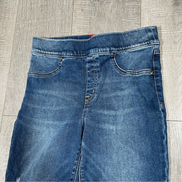 SPANX Distressed Ankle Skinny Jeans Size Medium - Picture 5 of 9